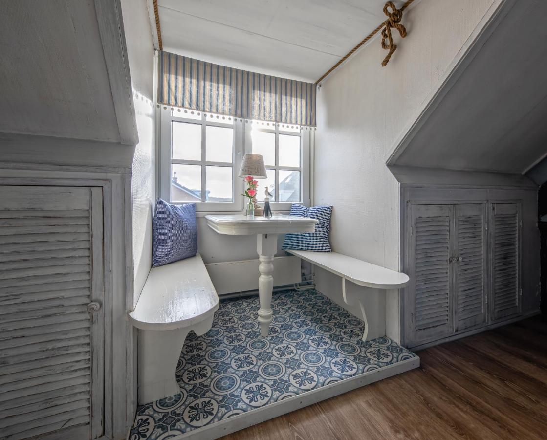 Smederij Texel Bed & Breakfast De Cocksdorp  Bagian luar foto